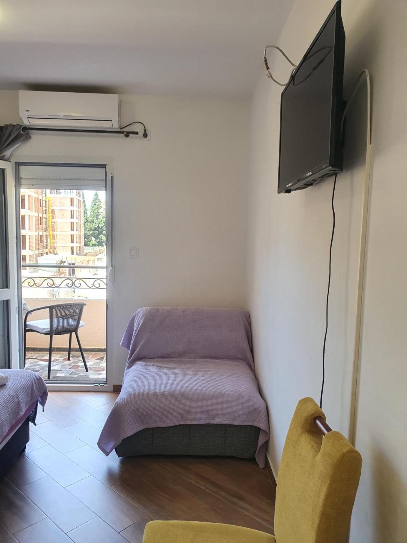 Apartments Luna Бар Экстерьер фото